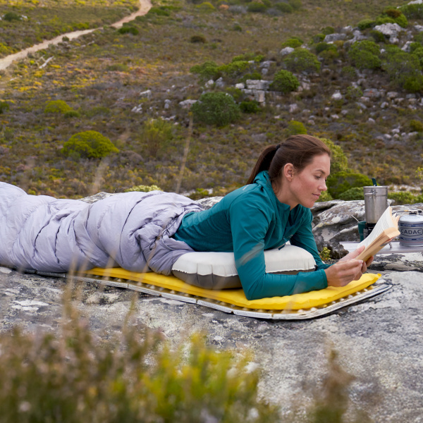 Коврик самонадувающийся Naturehike 183х53х3,5 см, овальный, желтый