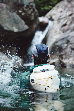 5 Рюкзак туристический Naturehike 18 л, ПВХ, белый