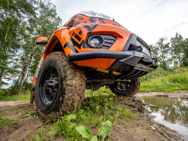 Бампер передний силовой/защита штатного бампера РИФ УАЗ Патриот 2015+ с квадратом под фаркоп и защитой рулевых тяг стандарт