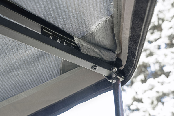 Маркиза автомобильная РИФ веерная, безопорная 2х2,3 м (правая) Маркиза автомобильная РИФ веерная, безопорная 2х2,3 м (правая)