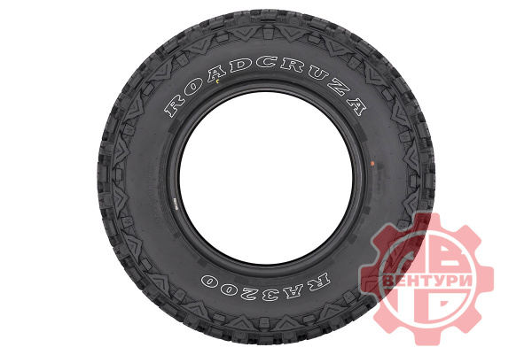 Шина пнематическая ROADCRUZA RA3200