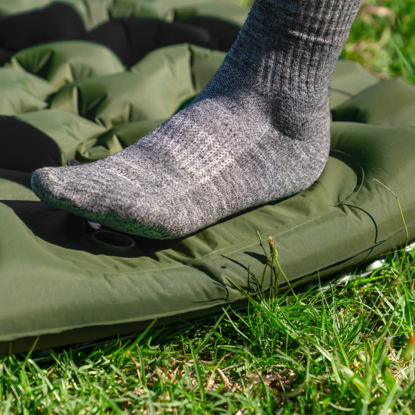 Коврик надувной Naturehike FC01 200х60х6,5 см, с подушкой, с насосом, голубой