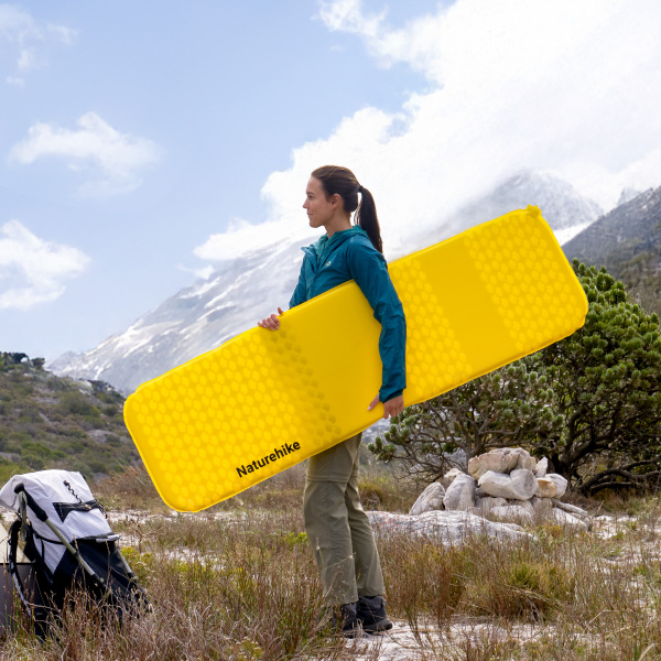 2 Коврик надувной Naturehike 196х65х3,5 см, желтый