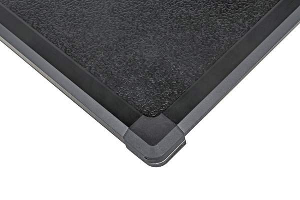 Крышка кузова РИФ для Dodge Ram 2009 с рембоксами, трёхсекционная 1763х1346 мм, алюминиевая, черная (5,8 ft)