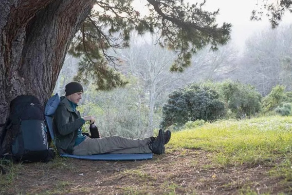 1.Коврик самонадувающийся с подушкой Naturehike, 296х65х3 см, синий