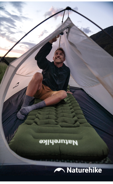 Коврик надувной Naturehike FC01 200х60х9,5 см, с подушкой, зеленый