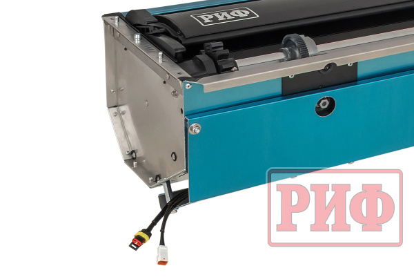 Крышка кузова РИФ для Great Wall Poer, роллета раздвижная с электроприводом 1575х1590 мм, алюминиевая, черная