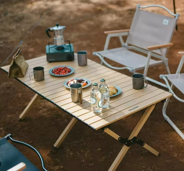 4 Стол туристический Naturehike складной, 118х60х44 см,с Х-образными ножками, черный