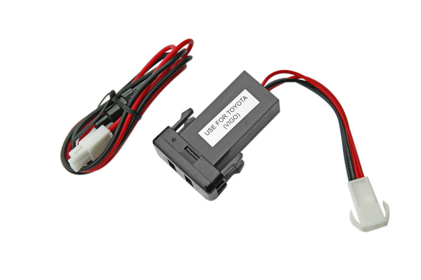 Розетка USB 3,1A для Toyota 40x20