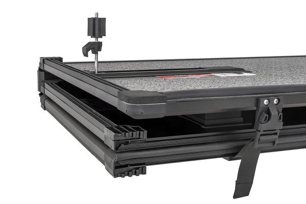 Крышка кузова РИФ для Toyota Hilux 2015+, трёхсекционная 1600х1610/1570 мм, алюминиевая, черная