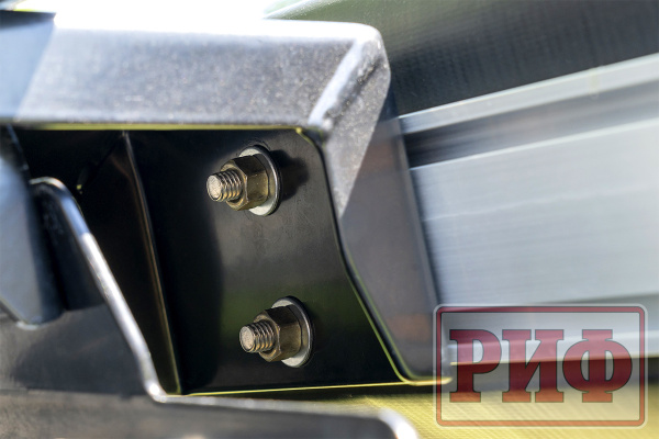 Маркиза автомобильная РИФ веерная 3,0х3,0 м (левая) Маркиза автомобильная РИФ веерная 3,0х3,0 м (левая)