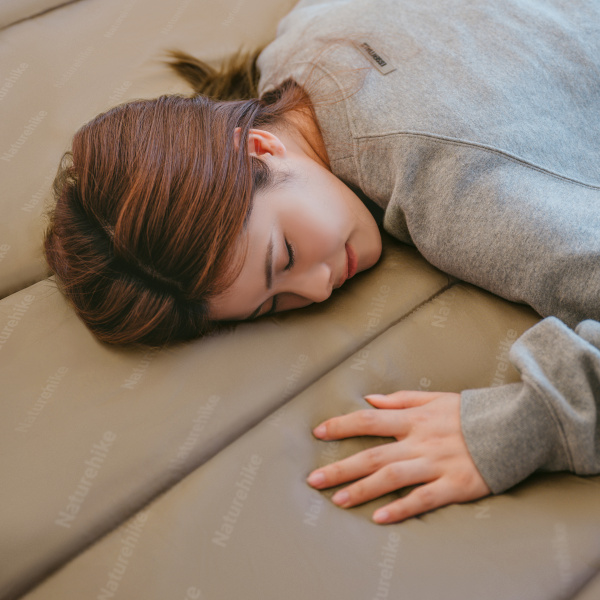 4 Мешок спальный Naturehike Sunny Day PL02 U250, (190+30)х80 см, (правый) (ТК: +8C), коричнево-зелен