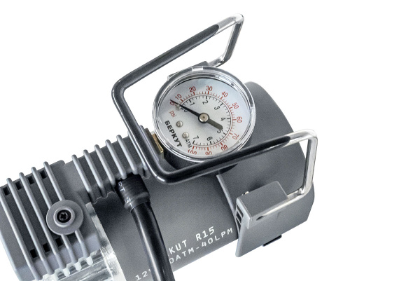 Компрессор переносной 12V BERKUT R15