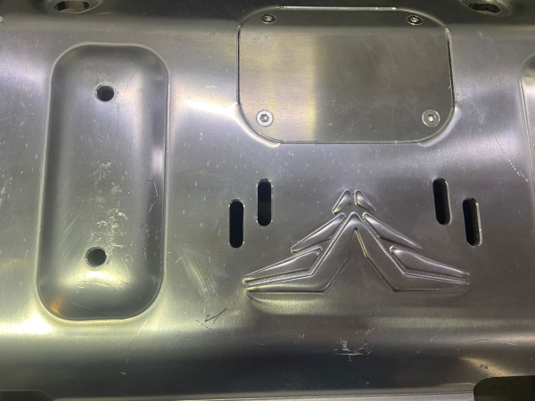 3 Защита Falcon радиатора, картера, РК, КПП для Toyota Land Cruiser Prado 150TX, бенз., алюм. (уценк