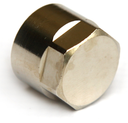 Заглушка с внутренней резьбой 1/4 Заглушка с внутренней резьбой 1/4