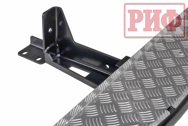 Пороги РИФ силовые Nissan Patrol Y61 до 2004 (MКПП) Пороги РИФ силовые Nissan Patrol Y61 до 2004 (MКПП)