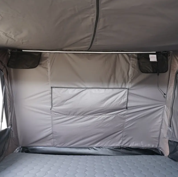 Палатка на крышу автомобиля Wild Land Desert Cruiser 140 Pro с лестницей