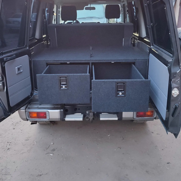 Органайзер в багажник для Toyota Land Cruiser 76 (2 выдвижных ящика+спальник)