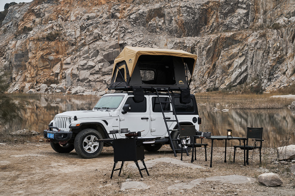 Палатка на крышу автомобиля Wild Land Normandy Auto 140 pro