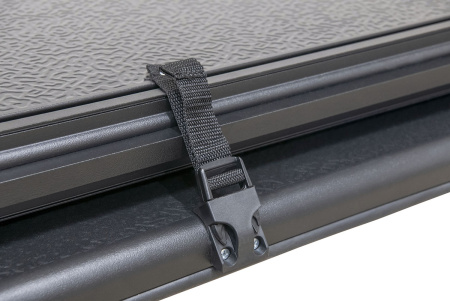 Крышка кузова Nissan Navara 2004-2015 трёхсекционная, алюминиевая, черная