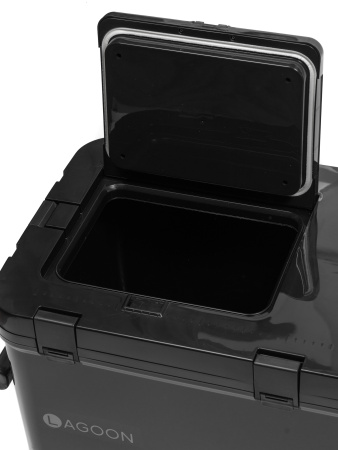 5 Термобокс SHINWA Lagoon 45L черный